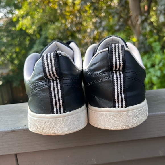 Adidas size 9 - Picture 3 of 7